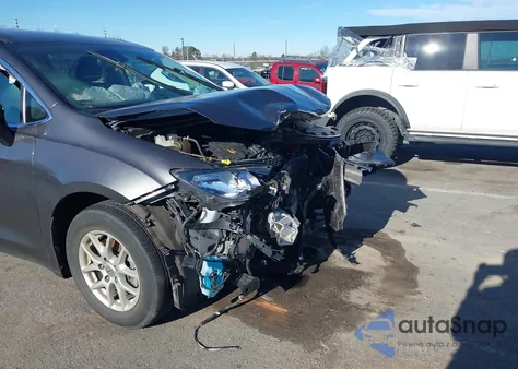 2023 Chrysler Voyager Lx из США, поврежденный, VIN 2C4RC1CG4PR535961